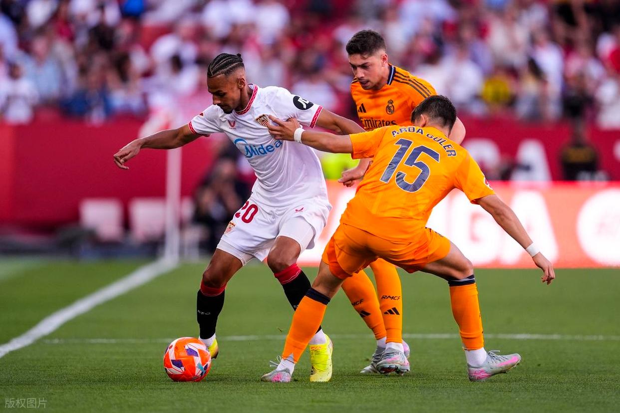 皇马客场战平皇家社会，惋惜失分