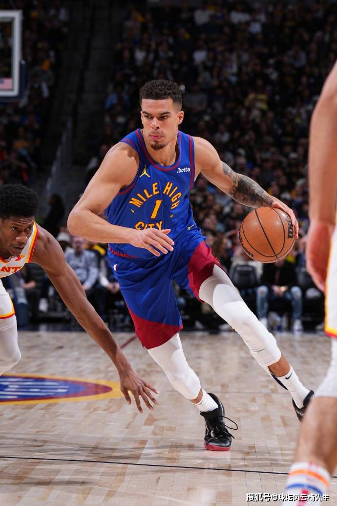 包含立陶宛运动员刷新纪录高分登顶的词条