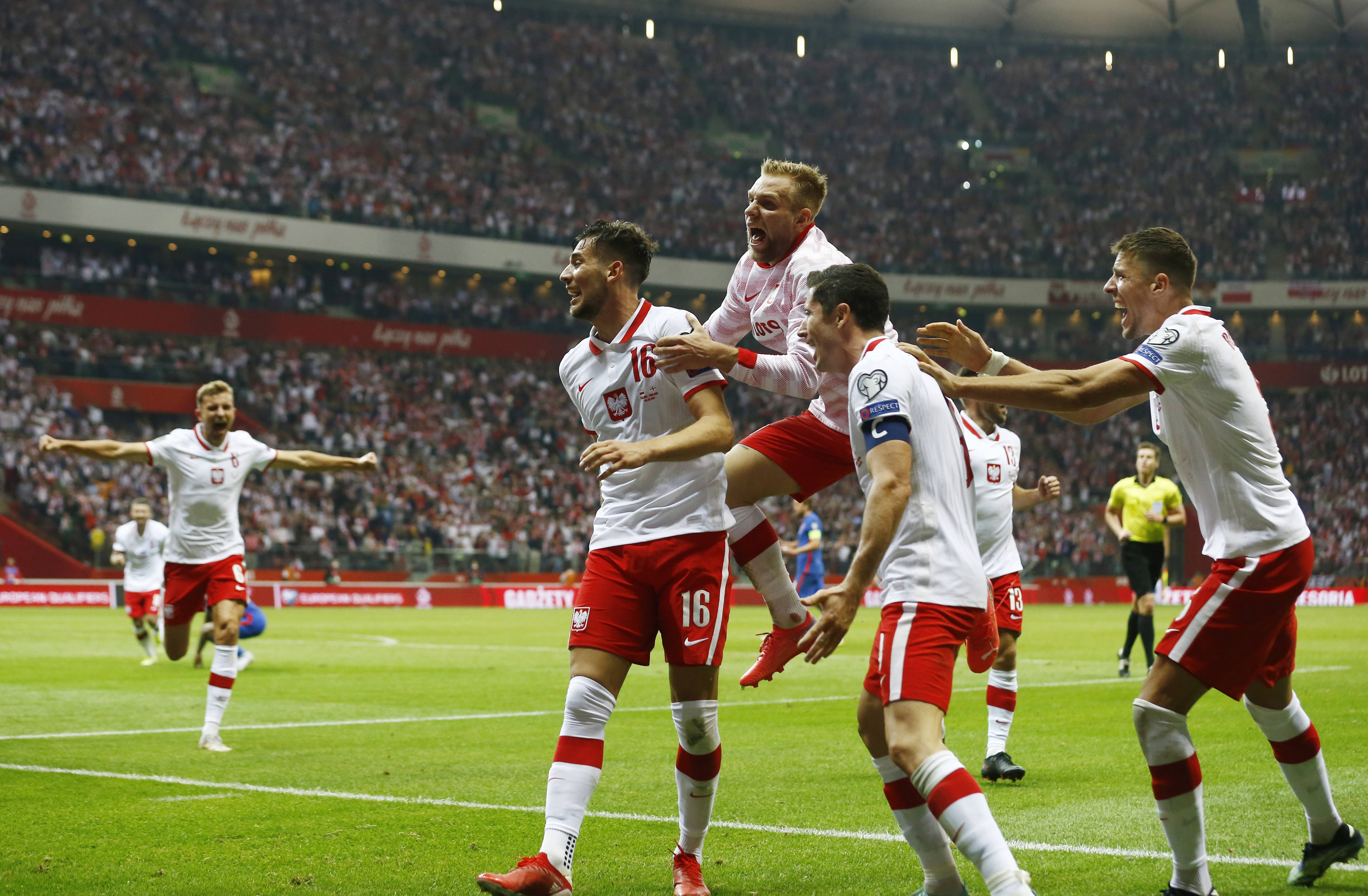 包含英格兰队力克波兰队，马龙惊艳四座的词条