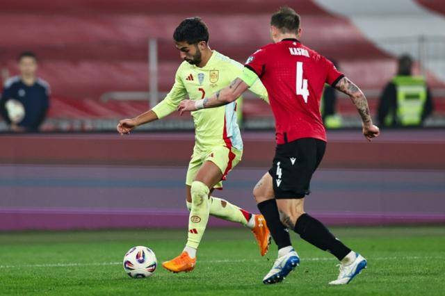 西班牙壮志！客场击败波黑，晋级淘汰赛