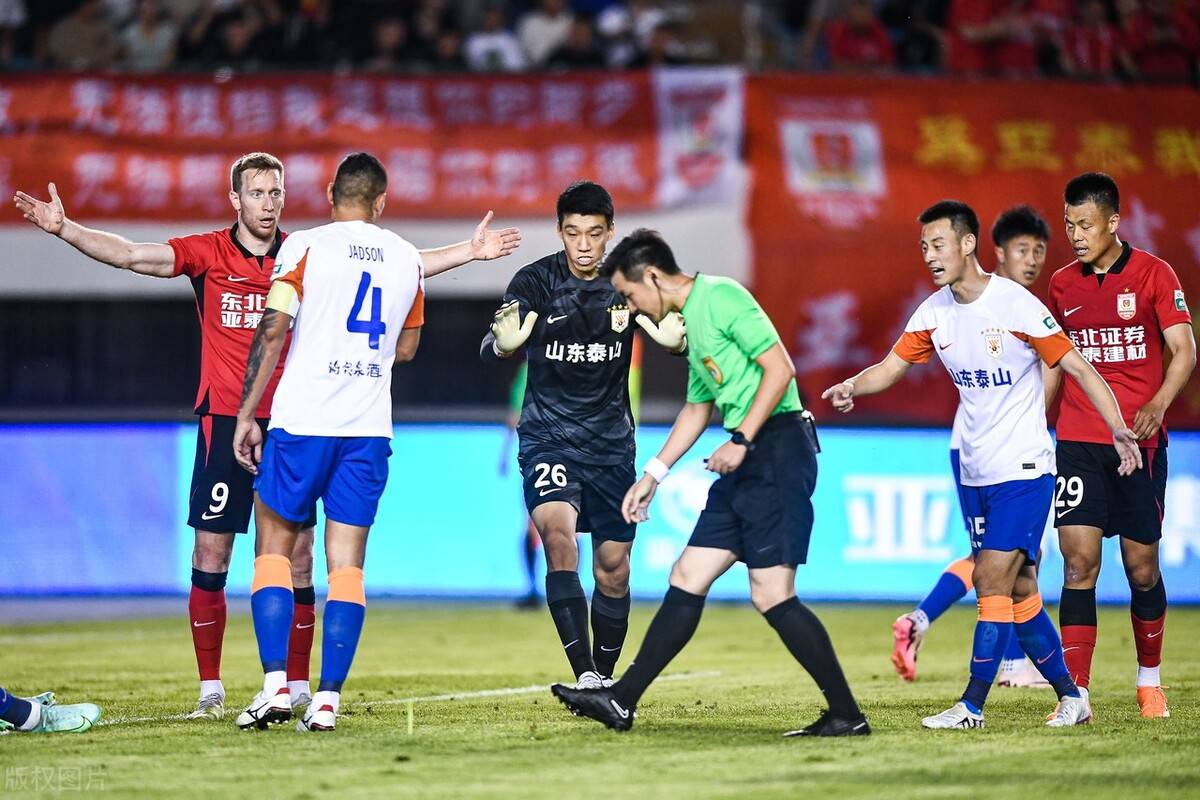 精准传球，层层试探，打破僵局之路