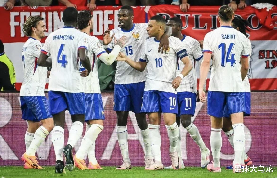 瑞士队轻松击败土耳其队，取得胜利