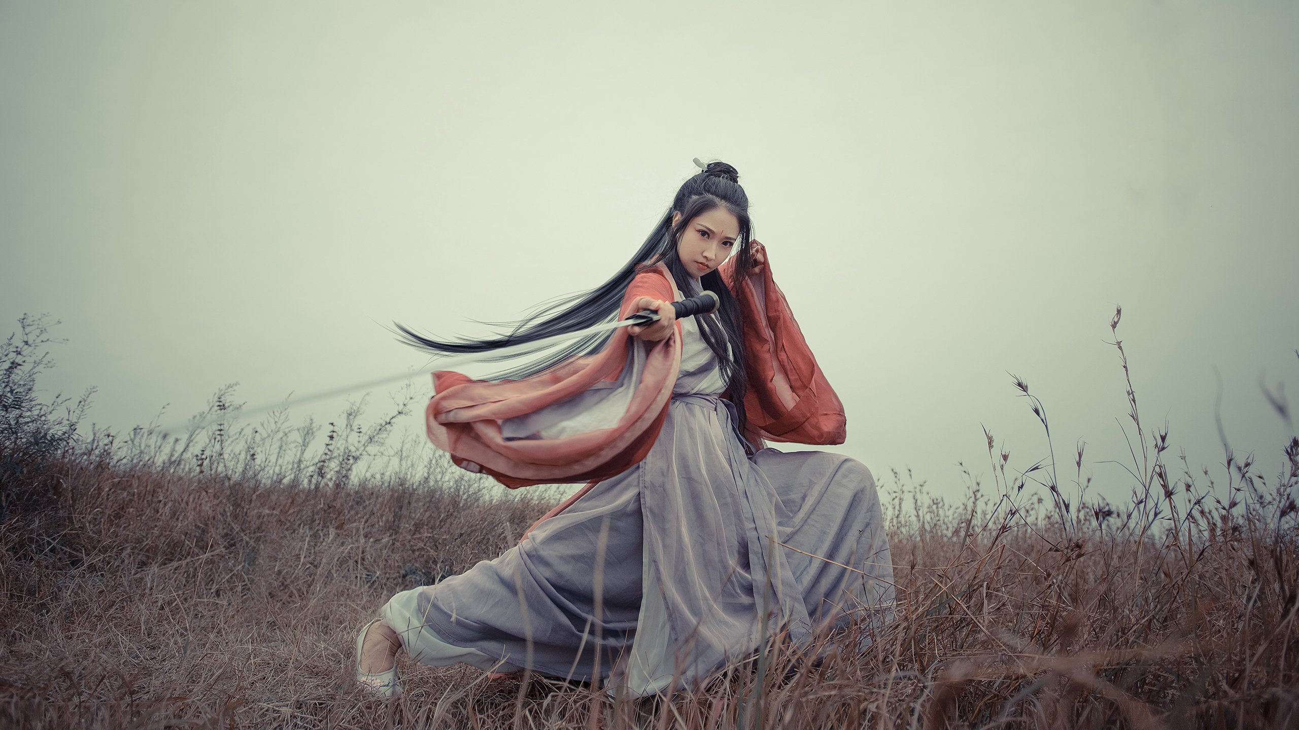 雷火电竞官网-奥运周期的隐秘练兵，马刺险胜深圳背后的战略棋局